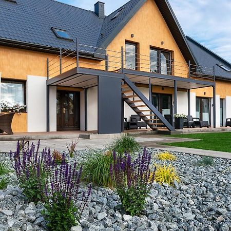 Róża Bałtyku - Apartamenty i Pokoje Dębki Exterior foto