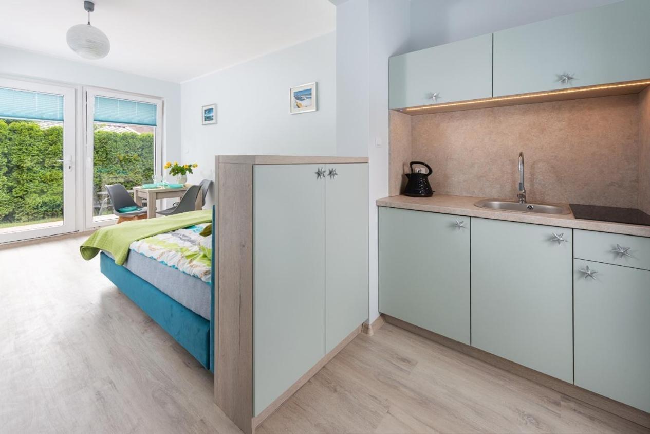 Róża Bałtyku - Apartamenty i Pokoje Dębki Exterior foto