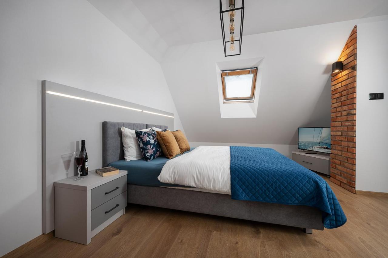 Róża Bałtyku - Apartamenty i Pokoje Dębki Exterior foto